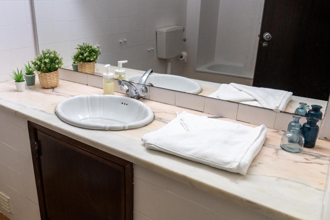 Balili Private Apartment Ferrel  Bagian luar foto